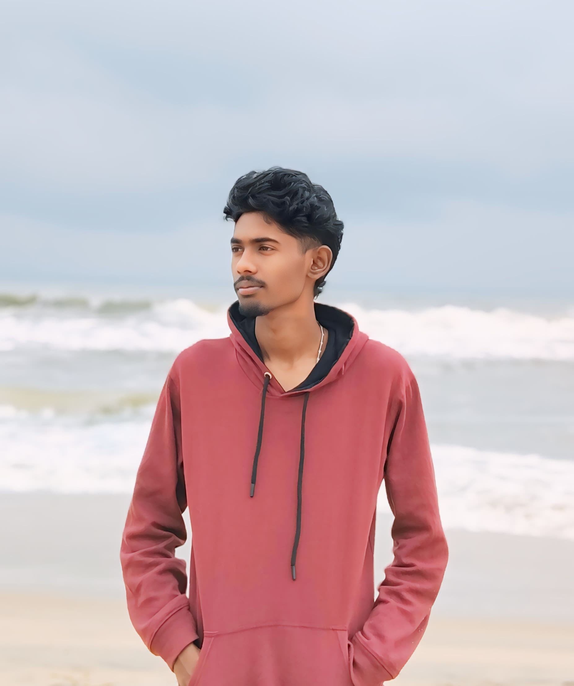 Vikneshwaran - Full Stack Developer